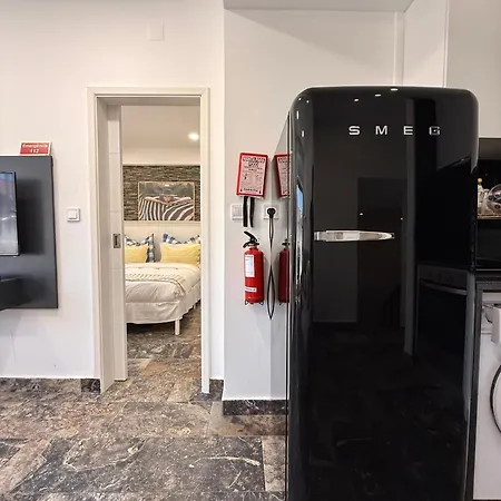 Luxury In Center Apartment *